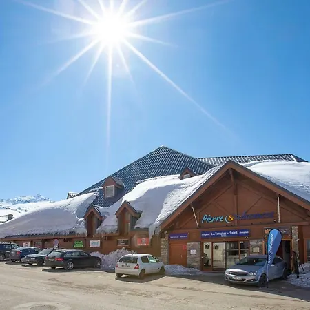 Holiday home & Les Temples Du Soleil - *